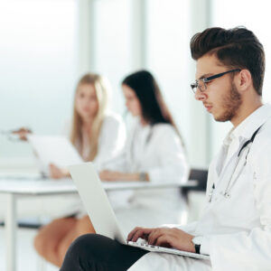 Curso Práticca de clínicas e consultórios